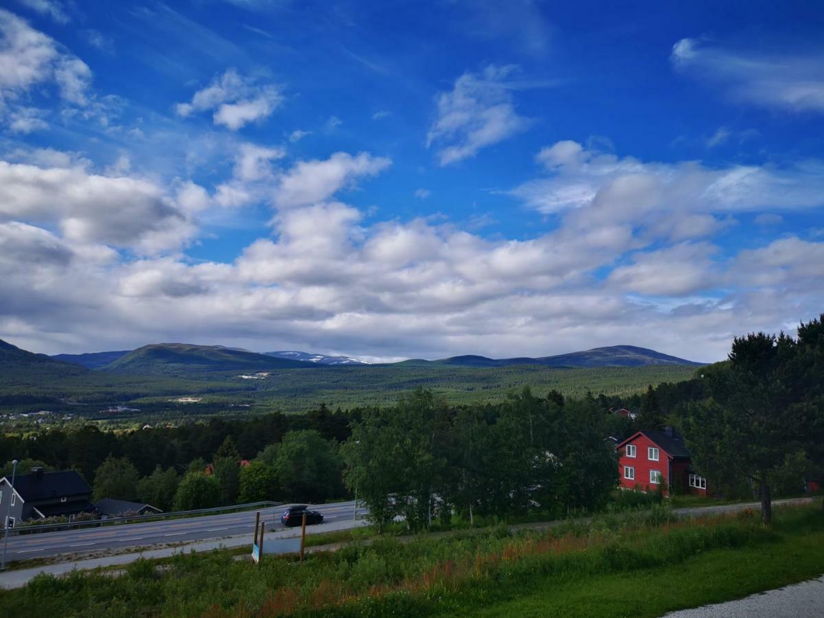 Dombas Gjestehus Luaran gambar